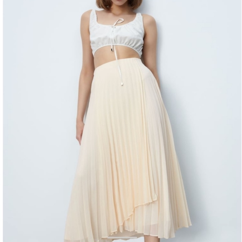 Zara pleated skirt